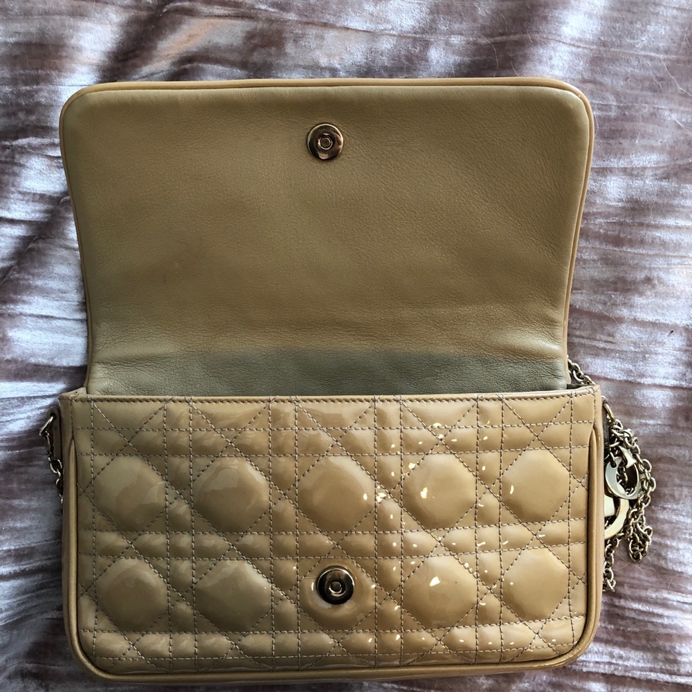 Lady Dior wallet on chain - Picture 6 of 12